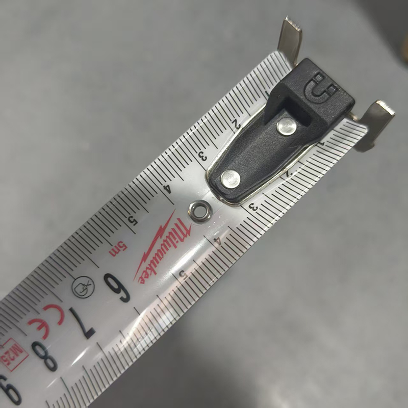 Milwaukee 4932498768A Compact  - Tape Dispenser Weighted 리뷰 및 가격